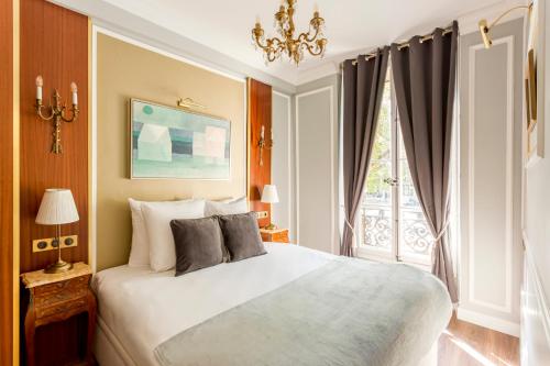 Appartement Luxury 4 bedrooms 4 bathrooms apartment in Le Marais 10 Rue Saint-Antoine Paris