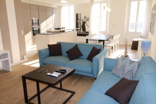 Luxury, central 3 bedroom, 3 bathrooms 5 mins from the Palais 410 Cannes france