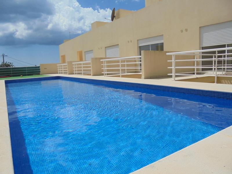 Maison de vacances Luxury Holiday Home Albufeira Urbanizacao Vale Alfarrobeiras, lote113-R/C, 8200-373 Albufeira