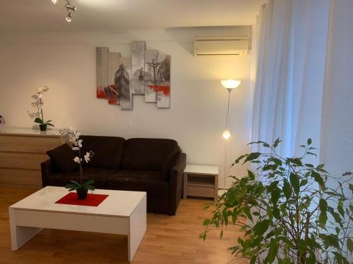 Appartement Luxury next to Croisette 7 Rue du Commandant Vidal Cannes