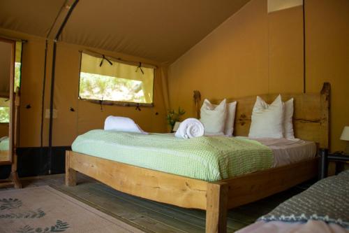 Maison de vacances Luxury safari hideaway with idyllic natural pool Le Camp, Pech Contal Varen