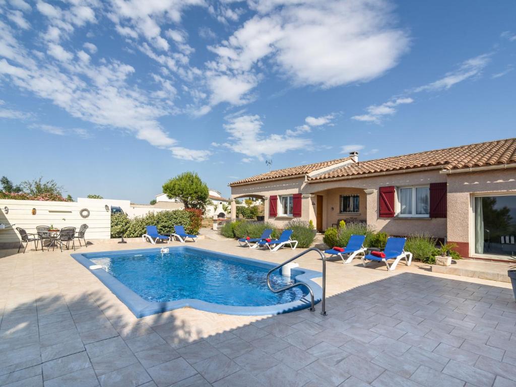 Villa Luxury Villa with Private Swimming Pool in Escales , 11200 Escales