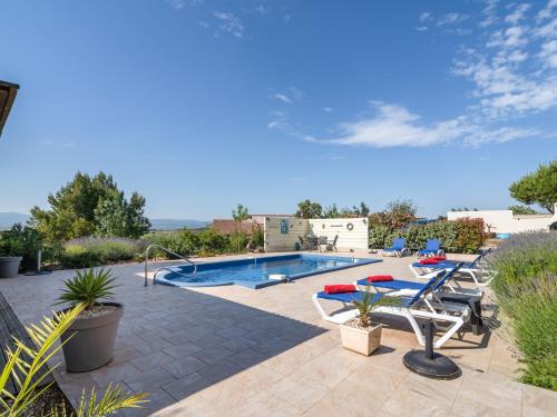 Villa Luxury Villa with Private Swimming Pool in Escales  Escales