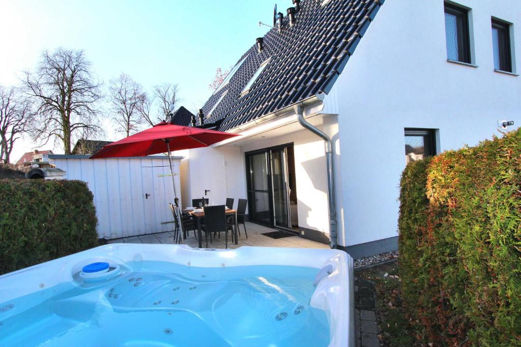 Maison de vacances Luxus Ferien HAUS HYGGE Zum Burgwall 7, 17213 Göhren-Lebbin