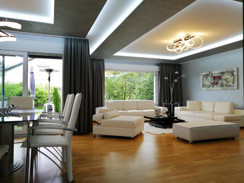 Appartement Luxus Wohnung in der Nähe von Frankfurt Am Schieferberg 9 b, 65779 Kelkheim