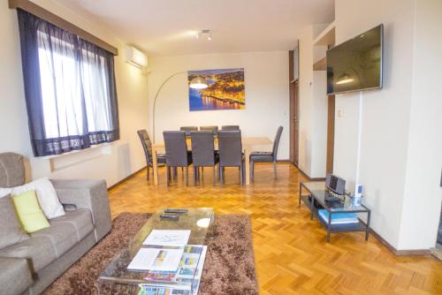 Appartement LV Premier Apartments Clerigos- RE1 Rua da Restauracao 477, 6th floor Porto