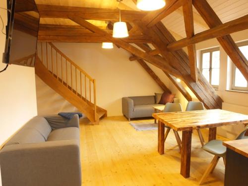 Appartement “Mägdestube” - Hammergut Neidberg Talstraße 32b Bielatal