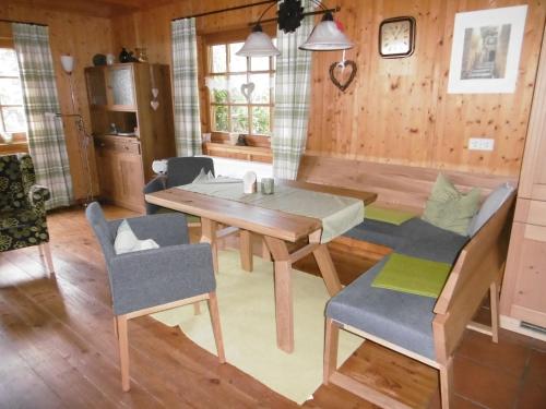 Maison de vacances Magnificent Holiday Home in Reinerzau with Sauna  Alpirsbach