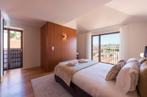 Magnificient 2BR Duplex w/ Gorgeous View by LovelyStay Porto portugal