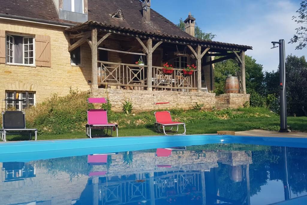 Maison de vacances Magnifique maison périgourdine avec piscine 25 Route d'Argentouleau, 24200 Sarlat-la-Canéda