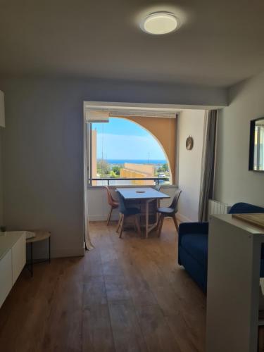 Appartement Magnifique studio à deux pas de la plage wifi 3 Rue des Marines de Saint-Clair Sète