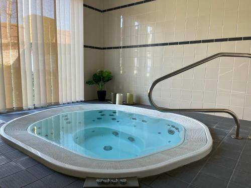 Villa Magnifique Villa avec Jacuzzi 1 Rue du Général de Gaulle Crécy-en-Ponthieu