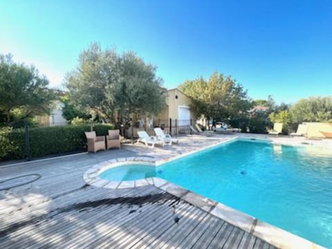 Magnifique villa avec piscine Brignac france