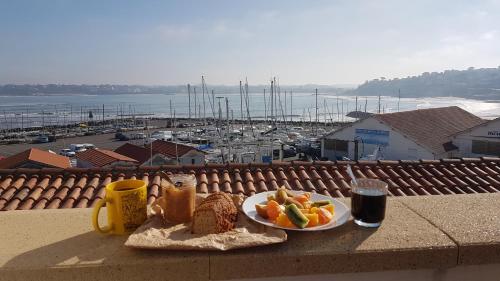 Magnifique vue sur la baie / garage/ Tout à pied Ciboure france