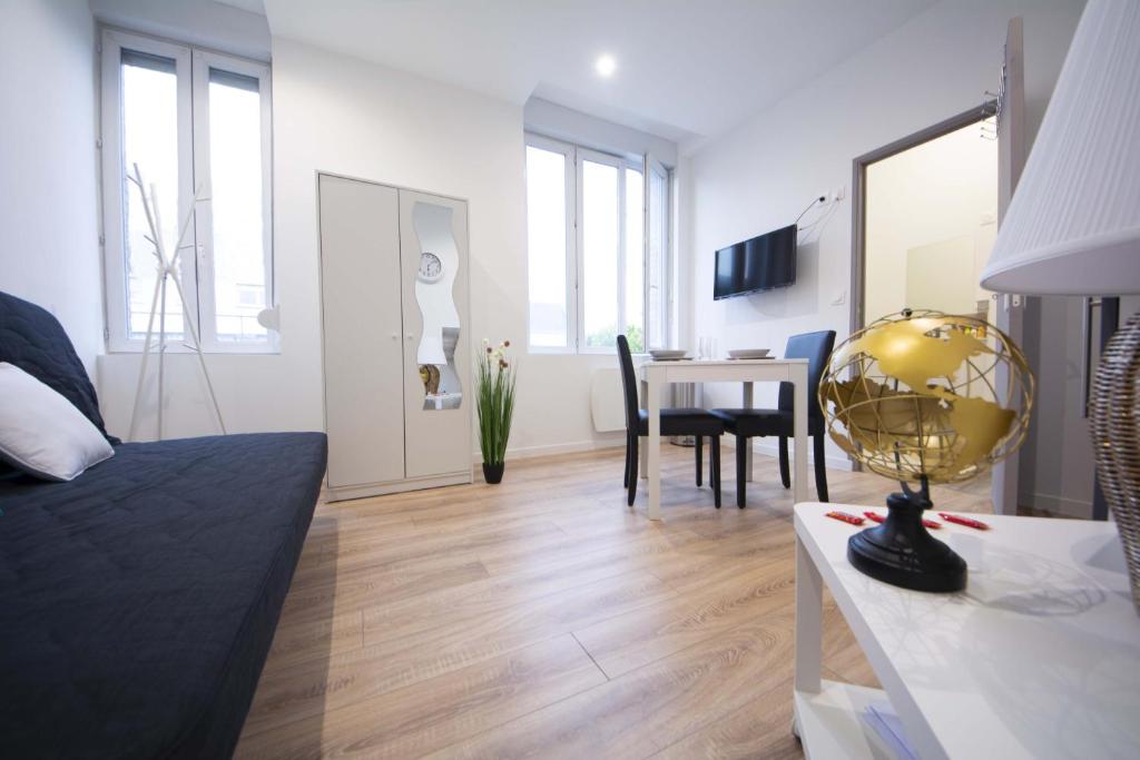 Appartement MAHORA - CHARMANT Studio HOME STAGING AU CENTRE-VILLE 47 Boulevard Henri Martin, 02100 Saint-Quentin