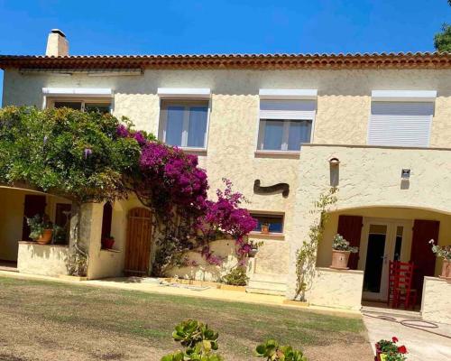 Appartement Maia En RDC d’ une villa,entièrement rénové 5 Corniche de Toulouse Rayol-Canadel-sur-Mer