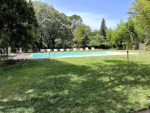 Maison de vacances Maison 22 personnes de 600 m² avec piscine & parc Domaine de Villary Nîmes