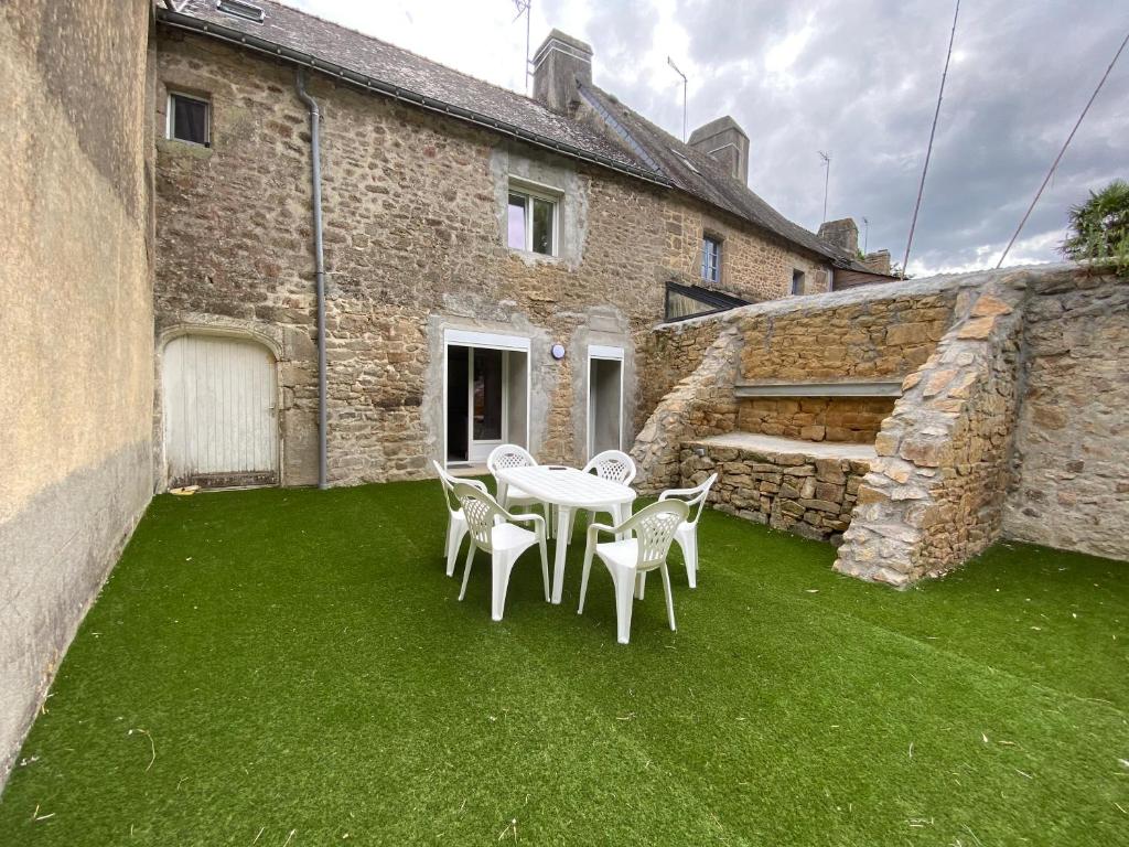 Villa Maison 3 pièces 6 personnes - Plein bourg Pont-Scorff - RIWAL 16, rue Terrien, 56620 Pont-Scorff