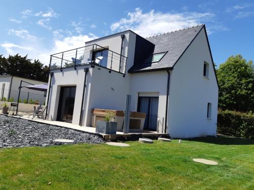 Maison à 200m des plages avec jacuzzi Trégunc france