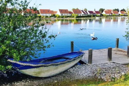 Maison au bord de lac Ghyvelde france