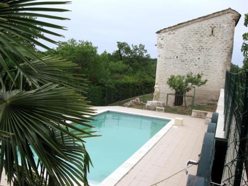 Maison au calme à la campagne dans le Quercy avec piscine et spa gonflable Bouloc france