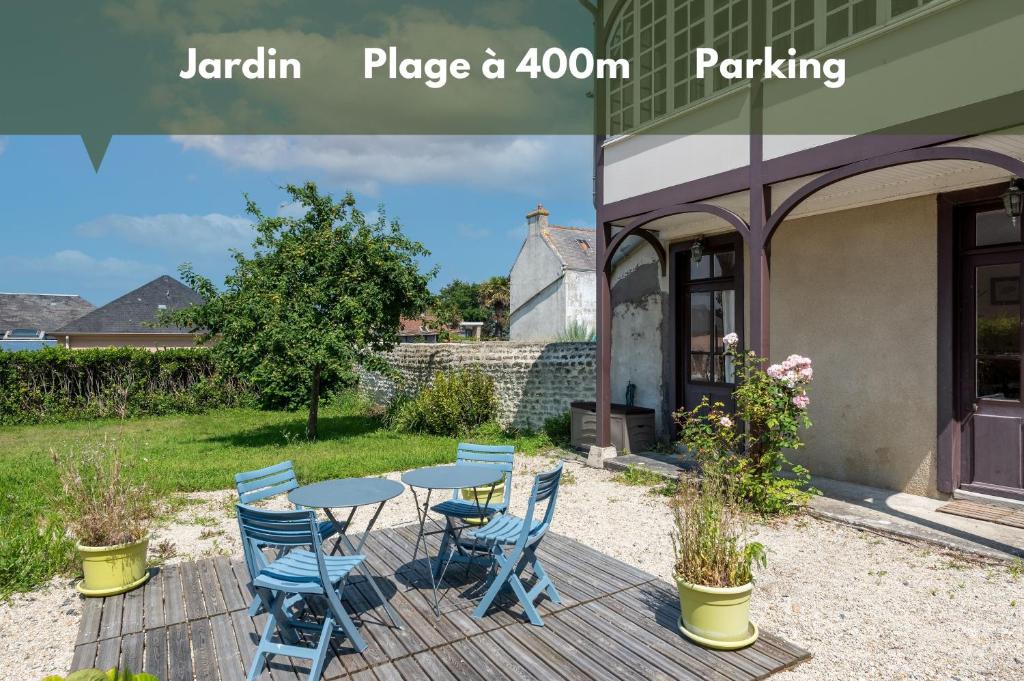 Maison de vacances Maison avec beau jardin - Centre ville d'Arromanches 10 Rue de la Gare, 14117 Arromanches-les-Bains