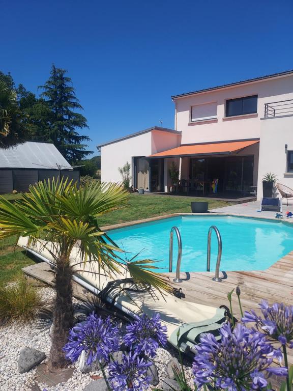 Villa Maison avec piscine chauffée Les Presselais, 35660 Renac