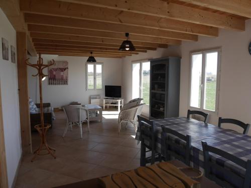 Maison de vacances Maison Bangor, 5 pièces, 8 personnes - FR-1-418-9 Borsoze -  - Bangor