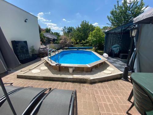 Maison bourgeoise avec piscine et jaccuzi Bondy france