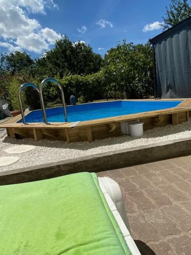 Maison de vacances Maison bourgeoise avec piscine et jaccuzi 4 Allée Rulhière Bondy