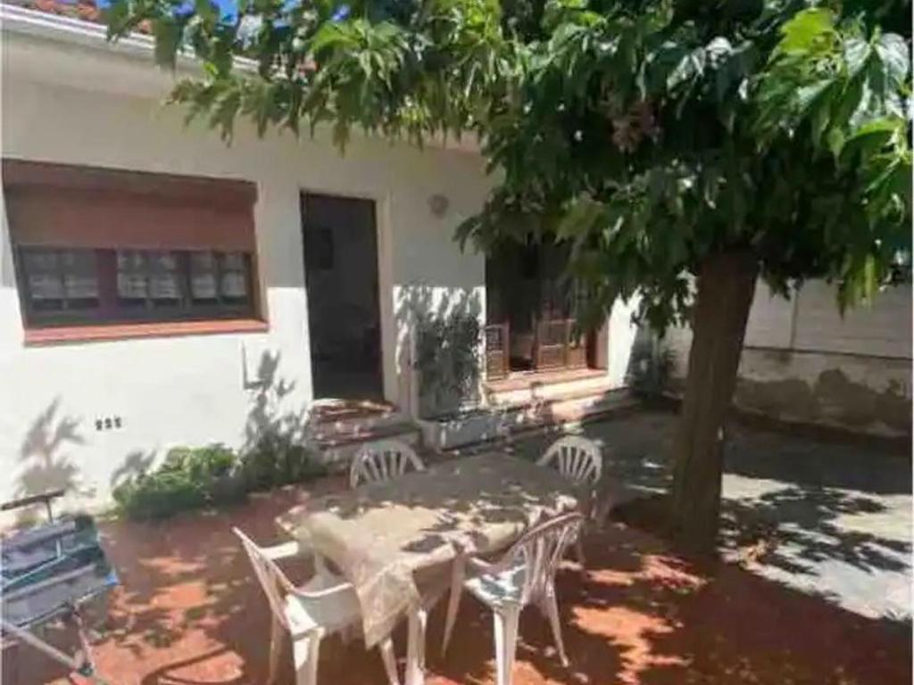 Maison de vacances Maison Canet-en-Roussillon, 3 pièces, 6 personnes - FR-1-696-28 1 rue de la croix du sud, 66140 Canet-en-Roussillon