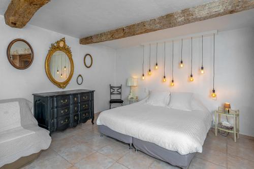 B&B / Chambre d'hôtes Maison Carles BnB 16 rue Maréchal Foch La Colle-sur-Loup