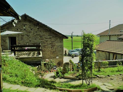 Maison d'hôtes Maison Carmen Auberge à La Ferme 4 Chemin Moulin de la Semoule Xertigny