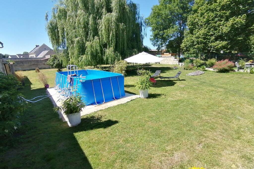 Maison de vacances Maison chaleureuse et de détente avec piscine et spa 5 Rue du Montcel, 02370 Chassemy