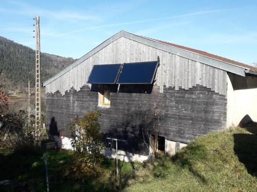 Maison Chaleureuse et écologique Coyrière france