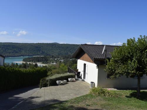 Maison de vacances Maison Charchilla, 4 pièces, 6 personnes - FR-1-654-12 3 allée du Val de l'Ain lotissement les Genévriers Charchilla