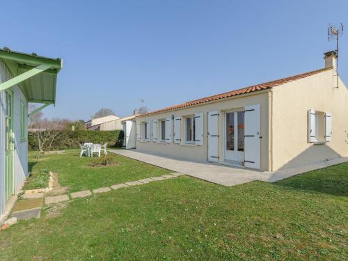 Maison de vacances Maison Châtelaillon-Plage, 4 pièces, 6 personnes - FR-1-535-20 17  rue des Cormorans Châtelaillon-Plage