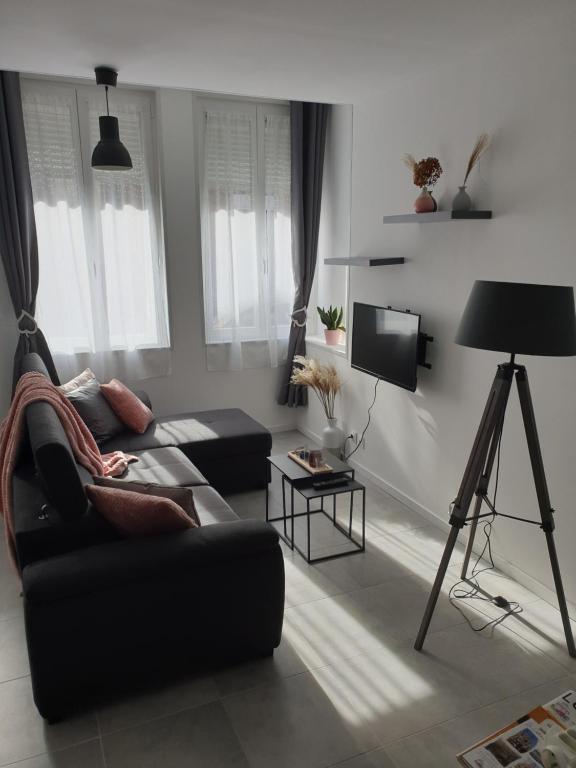 Appartement Maison complete, jusqu a 6 personnes 26 Rue Pasteur, 59360 Le Cateau