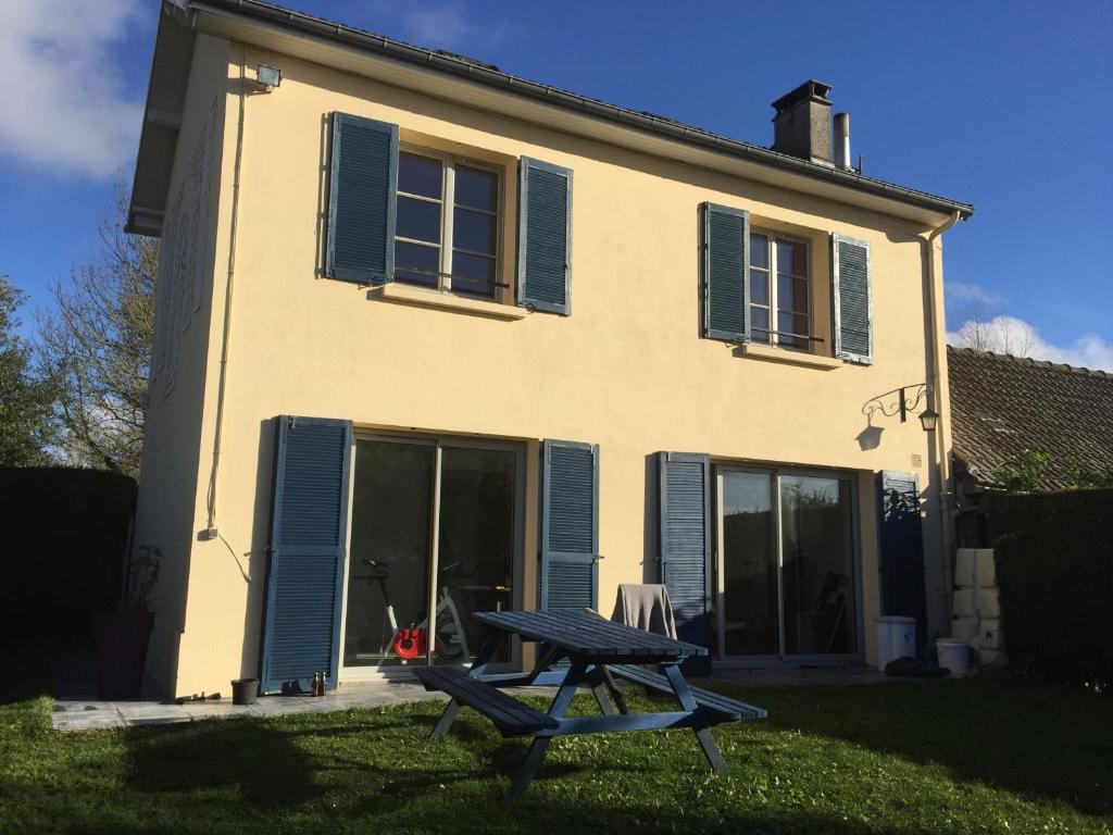 Maison de vacances Maison conviviale dans un cadre unique 7 Rue du Château, 61500 Essay