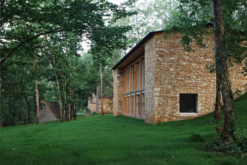 Maison d'hôtes Maison d’hôte Les Grands Chênes 226, route de la Poularie, 24290 Valojoulx