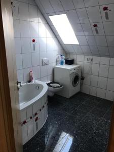 Maison d'hôtes 1 Zimmer (Monteurzimmer) Bruchsal/Forst 2 Personen 2 Kirchstraße 76694 Forst Bade-Wurtemberg