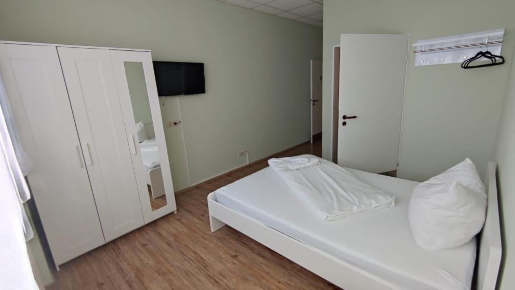 Maison d'hôtes 3 Bett Zimmer 2 Schulstraße 66877 Ramstein-Miesenbach