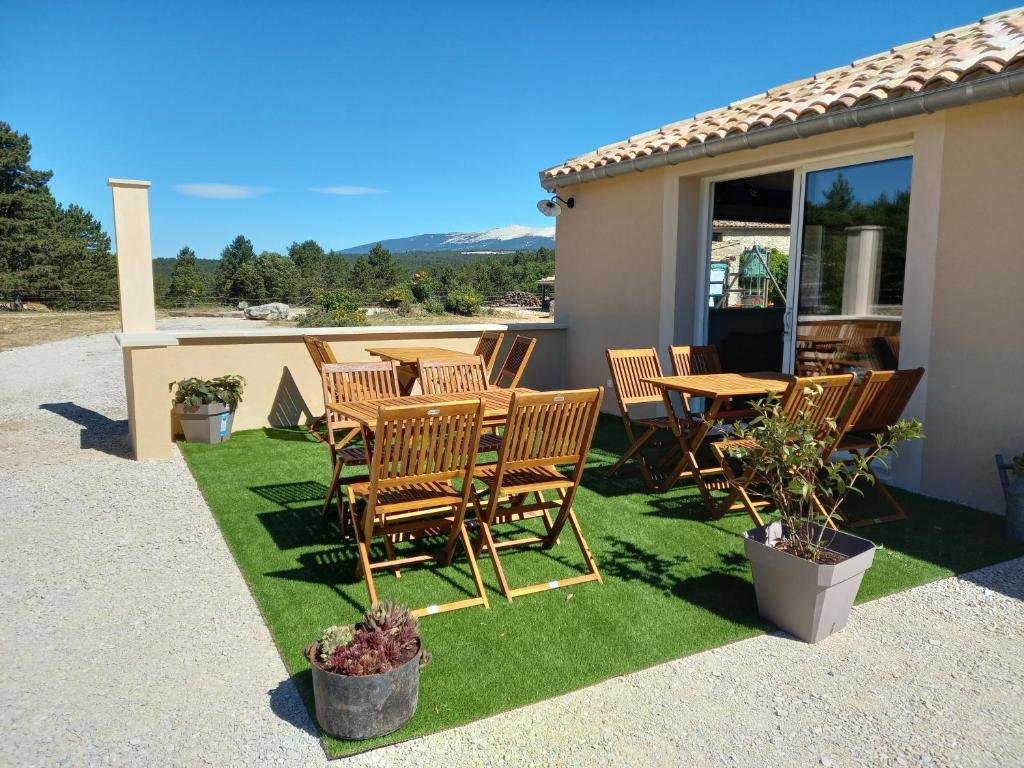 Maison d'hôtes A Ventoux Yourte La Croix de Fer 84390 Monieux