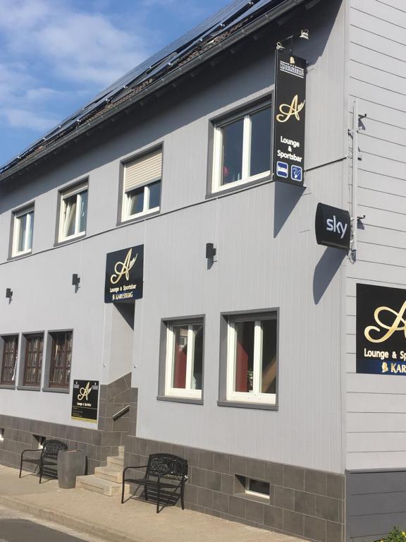Alex -Lounge -Sportsbar -Smokerlounge Otterstr 13, 67731 Otterbach