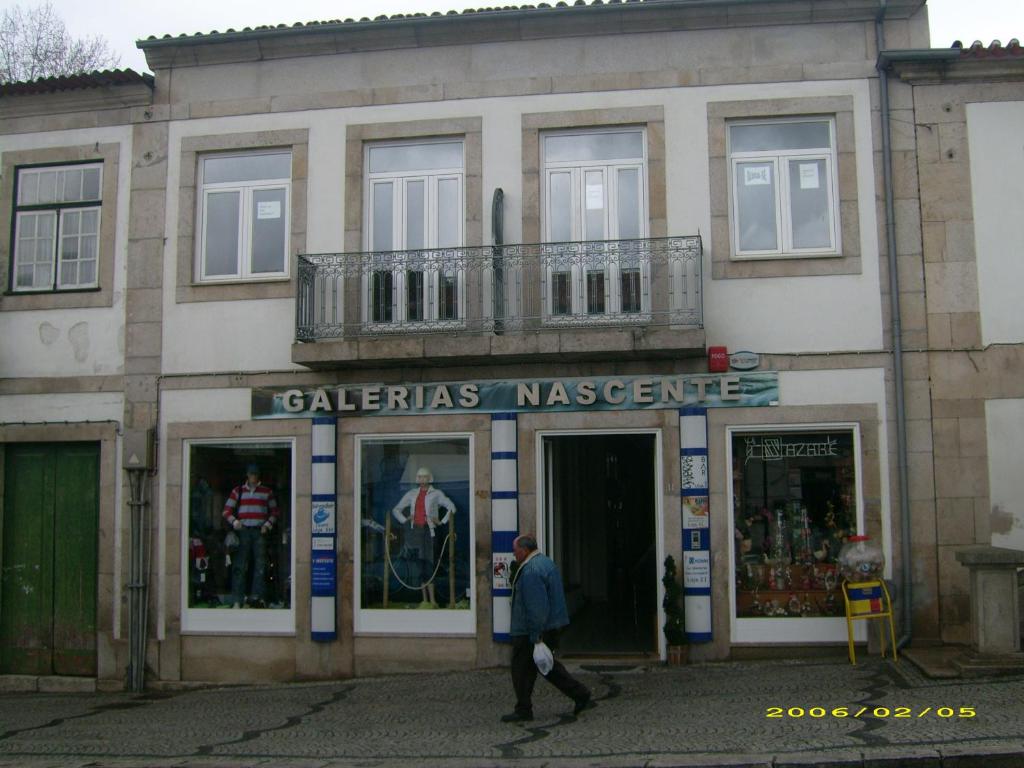 Alojamento Galerias Nascentes Rua General Alves Pedrosa, 11, 5070-051 Alijó