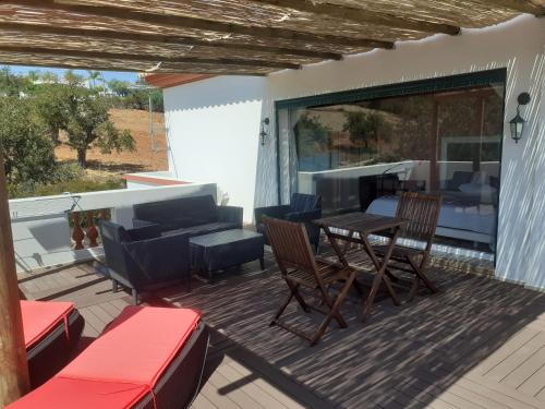 Alojamento local Patudos, Suite com terraço privado