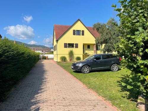 Alsacebnb - Gîte 12 personnes dans le vignoble - Piscine privée chauffée & Spa