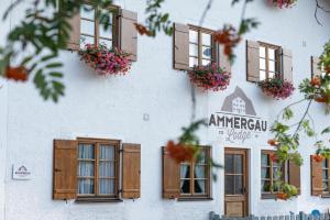 Ammergau Lodge