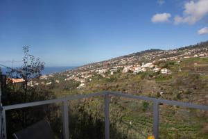 Maison d'hôtes Amoreira House Caminho Lombo do Doutor, 215 9370-765 Calheta Madère