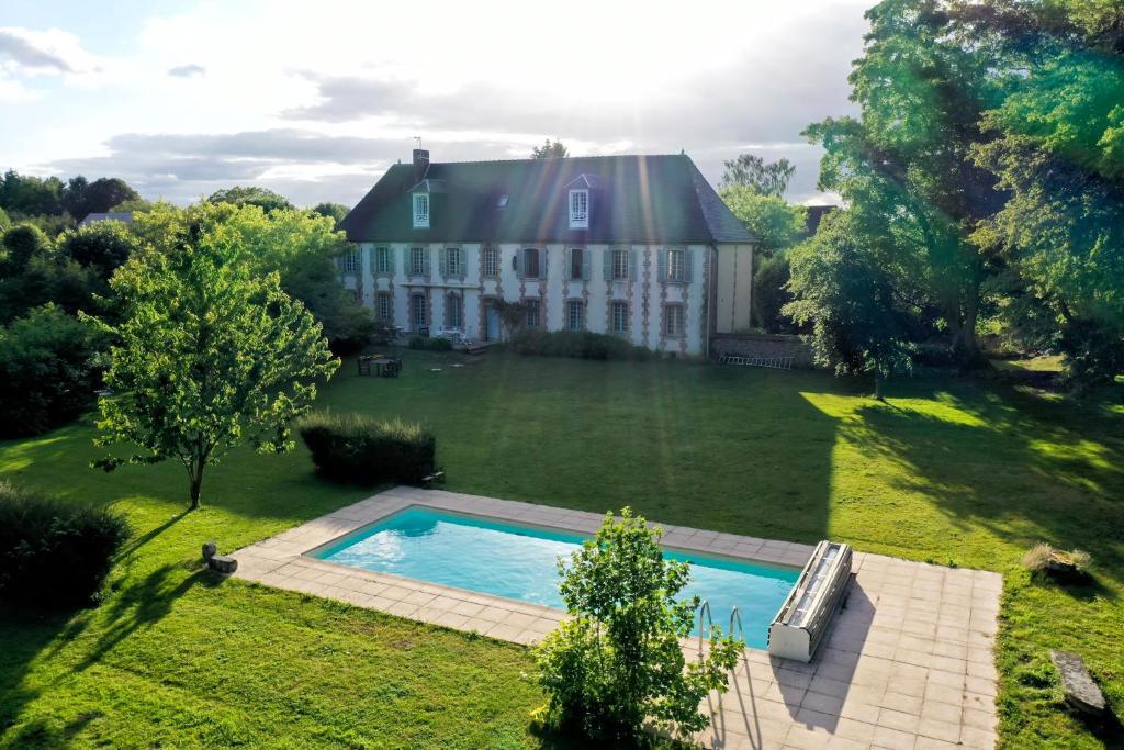 Maison d'hôtes Au vieux Château 6 Place des Tilleuls 60390 Villotran